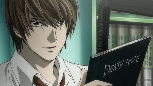 death-note-light-yagami.jpg