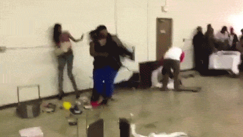 AxofPfO.gif