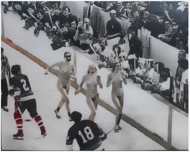 1974-02-02 – Vancouver-NY Islanders - Penthouse Nightclub owners hired ladies to streak the Pa...jpg